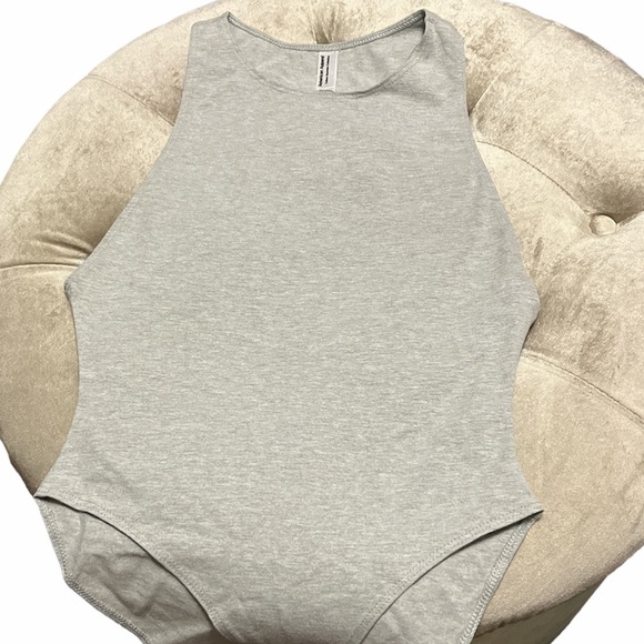 American apparel sleeveless Racerback gray bodysuit, small - Picture 1 of 9